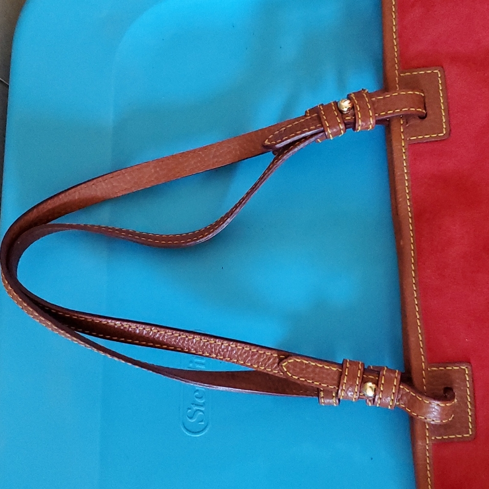 Dooney & Bourke Tote Handbag - Picture 9 of 12